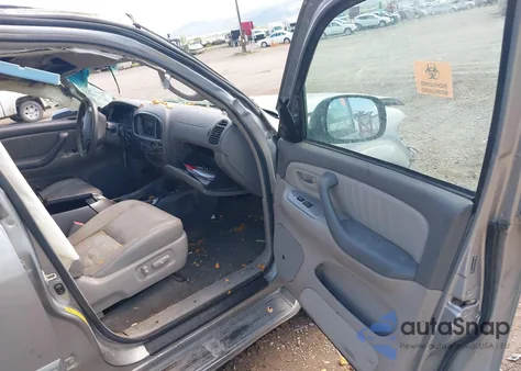 2007 Toyota Sequoia Limited V8 from USA, damaged, VIN 5TDBT48AX7S284281